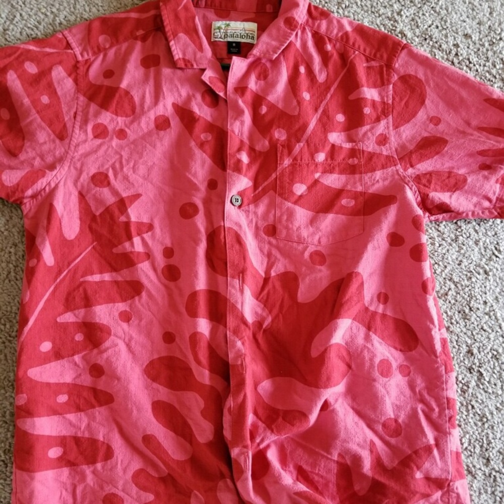 Men’s funky fun Patagonia shirt